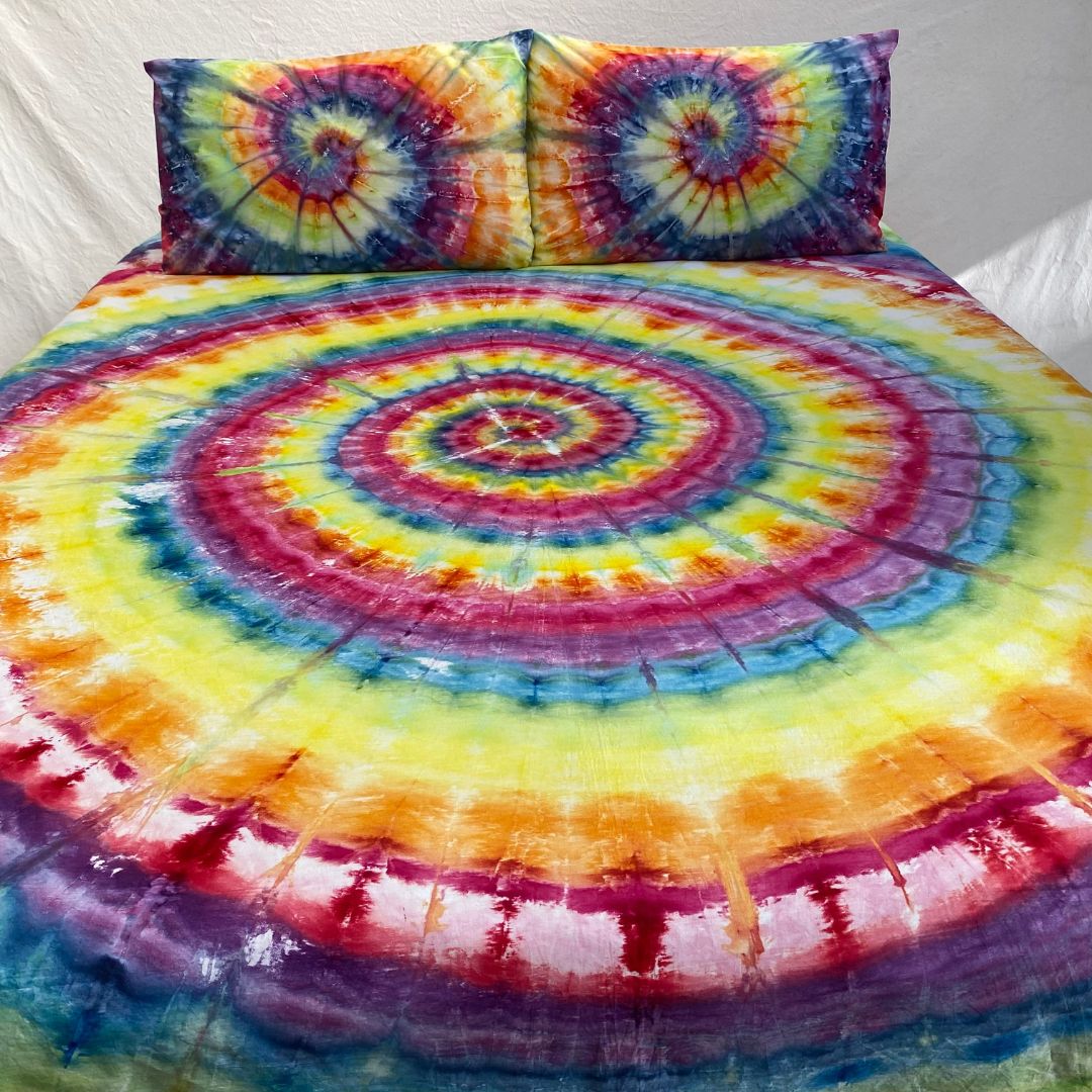 Twirling Rainbow - Tie dye bedding