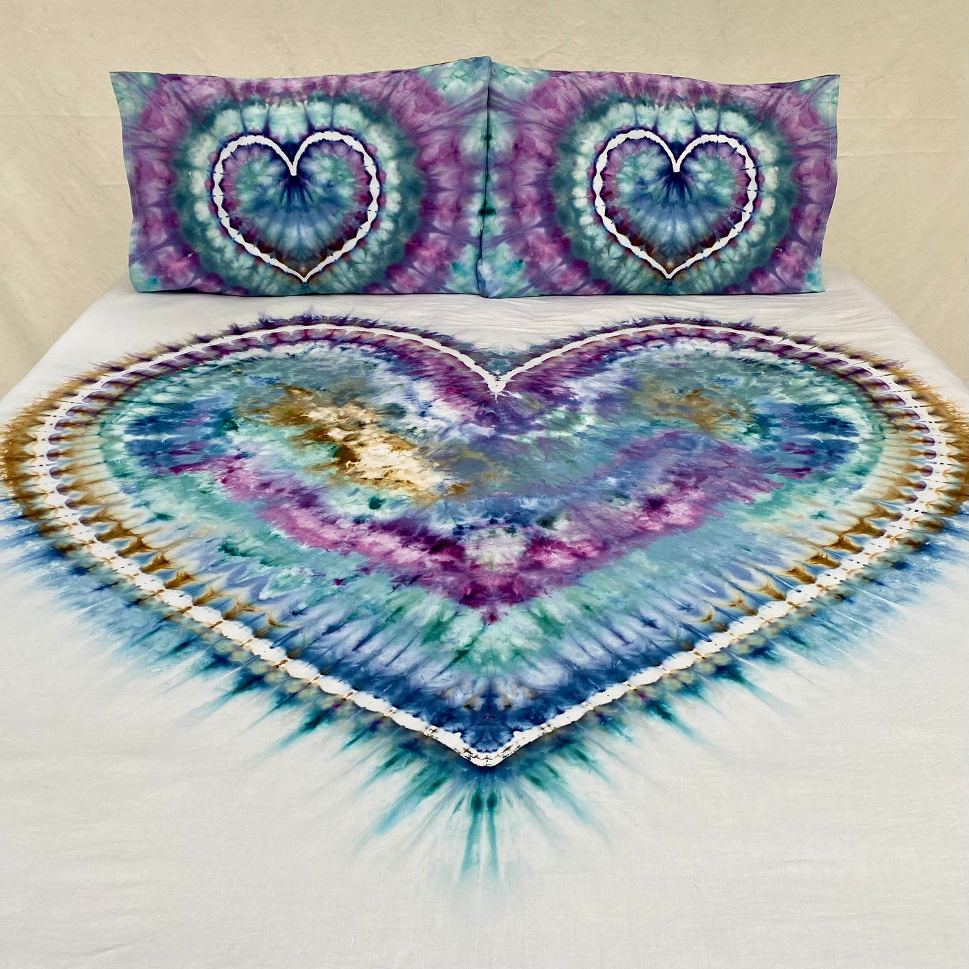 "Love's Embrace" - Tie Dye HEART Throw Set