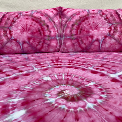 Cherry-licious  Spiral tie dye Throw Set