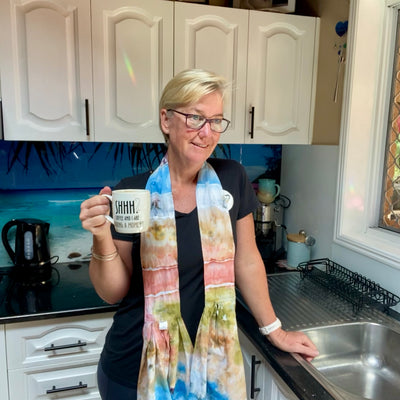 Tie Dye Kitchen Boa - Beach vibes