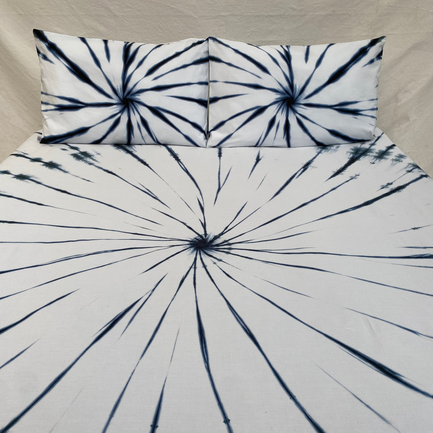 Enigma| Hand dyed throw set