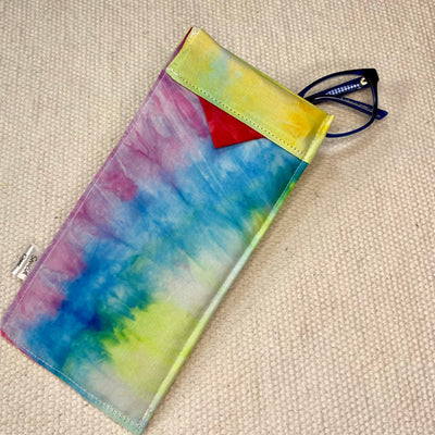 #35 Tie Dye Glasses Case - Rainbow with red tab