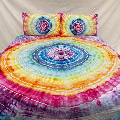 Tie dyed throw set - Bullseye Design