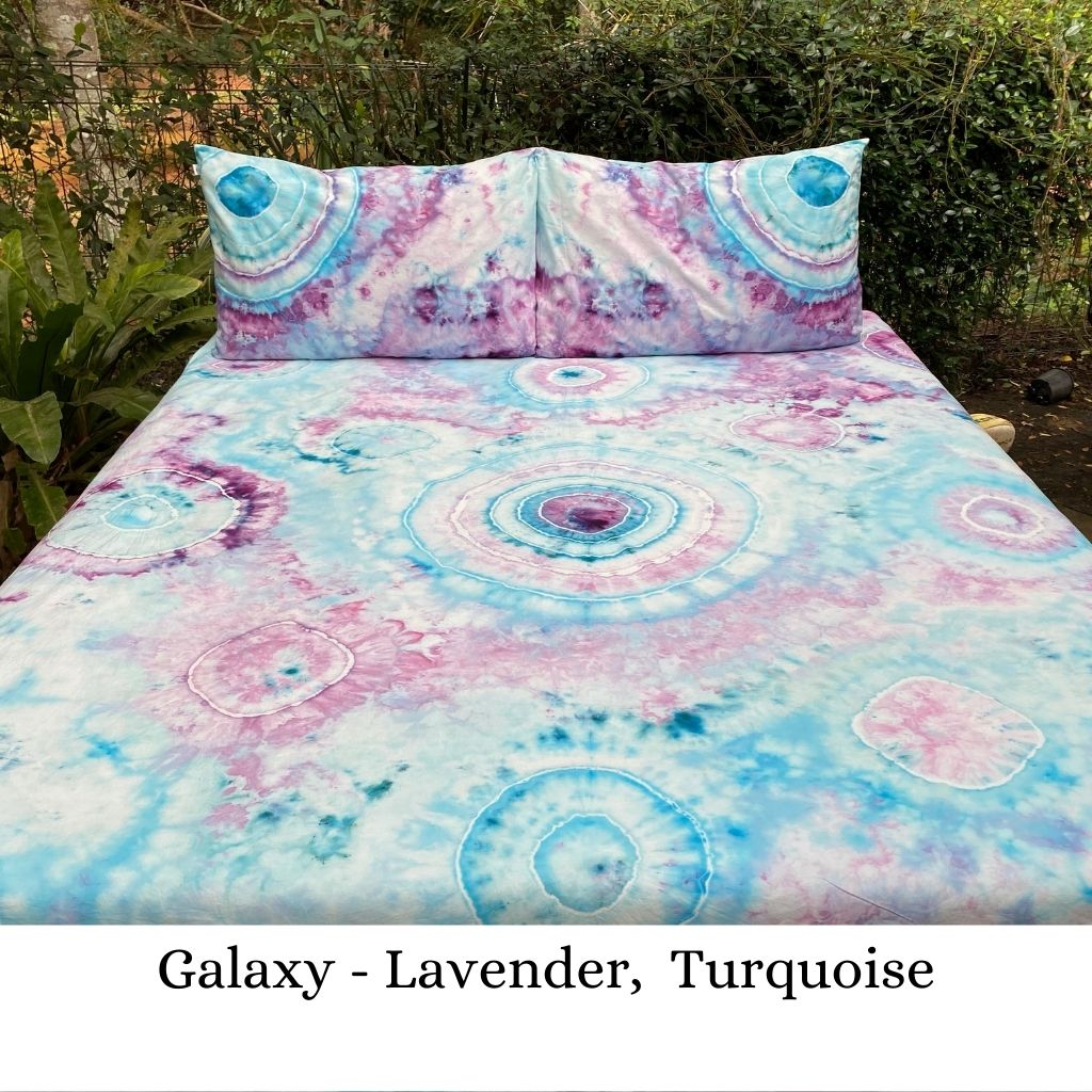 light blue and purple tie dye bedding with circles