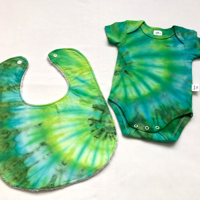 Tie dye baby bib & onesie set